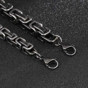 Byzantine chain bracelet for men in vintage steel with secure lobster clasp closure