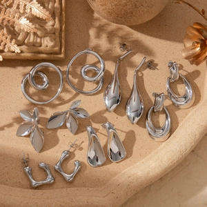 Minimalist Stainless Steel Geometric Earrings For Women Polished Titanium Steel Spiral Leaf Water Drop Stud Earrings Jewelry