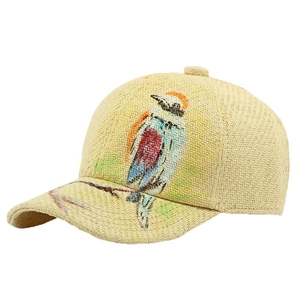 Künstlerische Stroh-Baseballkappe mit bunten Vogel-Stickereien und Naturwebstruktur