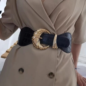 Elegant Women Wide Corset Belt Fashion Crocodile Pattern PU Leather Waist Seal With Gold Shell Alloy Buckle Elastic Belt