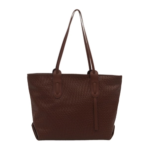 Sac cabas tissé marron foncé avec de longues anses pour un usage quotidien spacieux