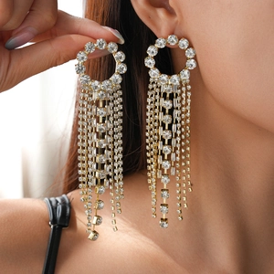 Eleganti Orecchini Pendenti Con Frange Lunghe Tonde Svuotate Con Strass Per Donna Rame Con Perno In Argento Sterling 925