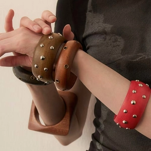 Retro Wide Wood Bracelet Bangle With Alloy Rivets Punk Style Fashion Accessory For Women Daily Wear