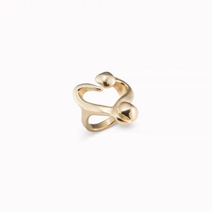 Minimalist gold irregular liquid metal heart ring with organic polished mirror finish