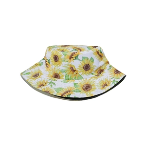 White bucket hat with sunflower floral print and double-layer design for summer outdoor use