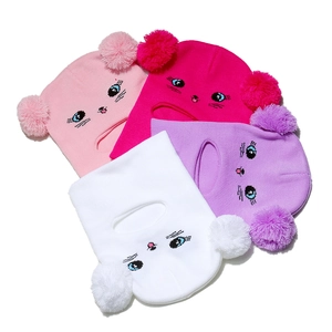 Passamontagna in maglia per bambine tema gatto in quattro colori con pompon in ecopelliccia