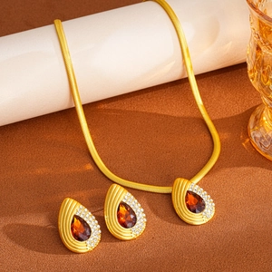 Vintage gold water-drop jewelry set with red gemstones and crystals necklace and earrings