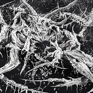 Arazzo bohémien bianco e nero con scheletro di diavolo e stampa artistica gotica