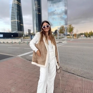 Women Suede Faux Shearling Vest Sleeveless Waistcoat Button Front Lapel Collar Retro Warm Streetwear Autumn