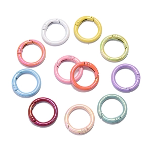 Colorful round spring gate rings in vibrant lacquer finish for DIY jewelry and keychains