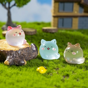 Cute luminous resin cat figurines for desktop micro landscape and car decoration