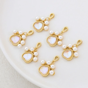 Gold-plated cat paw pendant with colorful heart moonstone and white pearls jewelry