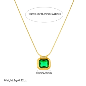 Retro gold stainless steel snake chain necklace with emerald green gemstone pendant