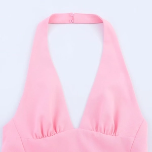 Rosafarbenes Neckholder-Midikleid aus glattem Webstoff mit Knopfverschluss am Nacken
