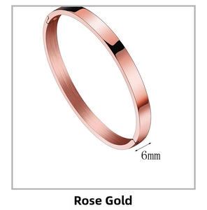 Dettaglio del bracciale rigido in acciaio oro rosa da 6 mm con finitura lucida e spazzolata