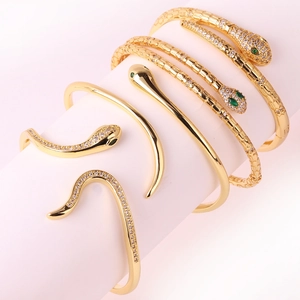 Snake Head Bracelet Gold Plated Brass With Cubic Zirconia And Green Gemstone Open Adjustable Bangle Women Fashion