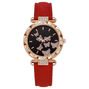Orologio elegante da donna con cinturino in pelle rossa e dettagli a farfalla scintillanti
