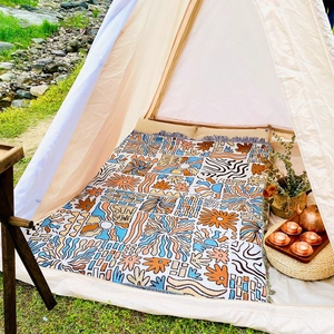 Bohemian sun shine jacquard knit picnic blanket with tassels for outdoor glamping use