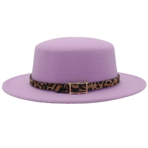 Flat top light purple wool fedora hat with leopard print band and golden buckle detail