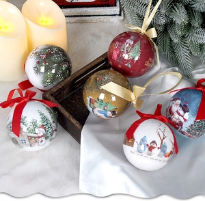 Set of 8cm foam Christmas balls featuring Santa and snowman patterns on a wooden tray