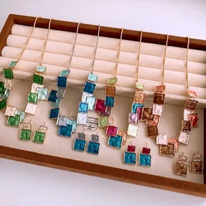 Vintage French Retro Jewelry Alloy Enamel Square Pendant Necklace And Stud Earrings For Women Hammered Texture