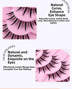 Détail de faux cils synthétiques noirs naturels dans un plateau de mise en forme rose