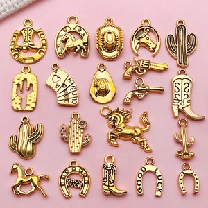 Pendentifs Breloques Western Cowboy en Alliage de Zinc Vintage Or Antique Cactus Chapeau Fer à Cheval Poker Botte Accessoires Bijoux DIY