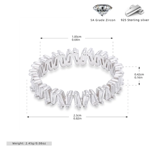 Detail view of 925 sterling silver V-shape ring with 5A zircon inlay and precise dimensions