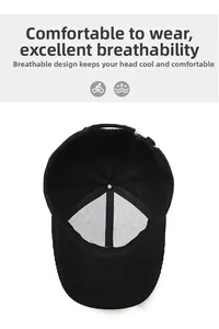 Détail intérieur d'une casquette en velours côtelé noir avec bandeau et boucle réglable