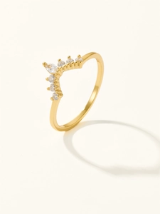 Close-up of S925 sterling silver crown ring with white zircon inlays and golden finish