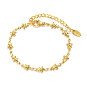18K gold-plated stainless steel chain bracelet with delicate star pendants and clasp