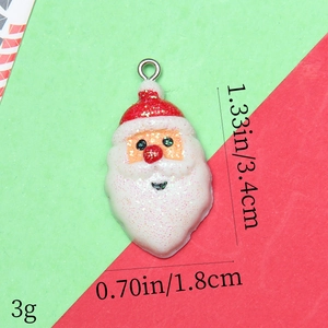 Macro shot of Santa resin charm with dimensions 1.33x0.70in and 3g weight details