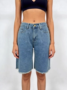 Women's vintage loose straight denim shorts in light blue with frayed hem finish
