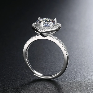 Elegant S925 sterling silver adjustable halo ring with brilliant round zirconia and diamonds