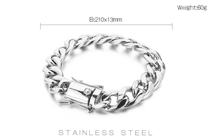 Detailansicht eines 60g Edelstahl-Panzerarmbands mit den Maßen 210x13mm für Herren