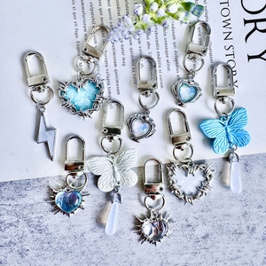 Fashion Keychain Zinc Alloy Heart Butterfly Lightning Pendant Y2K Punk Bag Charm For Women Girls Trendy Accessory