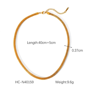 Detail of 0.37cm wide gold mesh choker necklace with adjustable 40cm+5cm extension chain