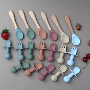 Baby silicone training fork and spoon set with Morandi colors and anti-choke shields