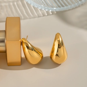Polished 18k gold plated stainless steel water drop earrings for women in luxury style