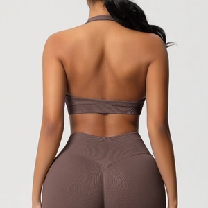 Ensemble soutien-gorge de sport dos nu et legging côtelé marron avec dos ouvert