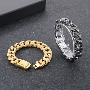 Mens Retro Punk Cuban Link Bracelet Stainless Steel Textured Scale Pattern Metal Chain Hip Hop Jewelry Heavy Chunky