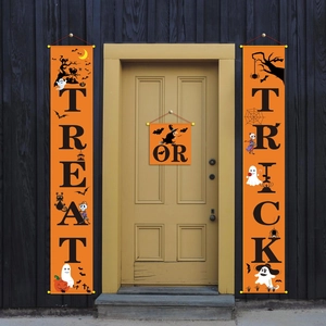 Three-piece Halloween door banner set with Trick or Treat print on black wood background