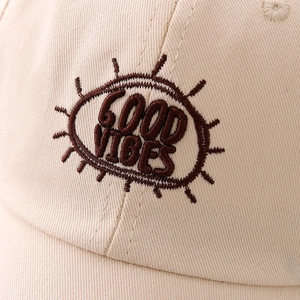 Cappellino da baseball beige per bambini 3-8 anni con ricamo GOOD VIBES in cotone