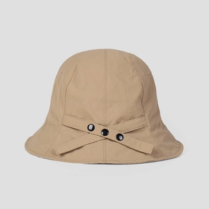 Minimalist quick-dry khaki bucket hat for women with cross-strap buckle design