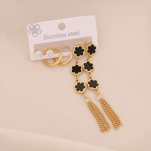 Drei Paar Edelstahl-Ohrringe Set mit schwarzen Blumen-Quasten und Ohrsteckern in Gold