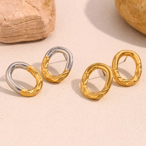Unregelmäßige Ovale Ohrstecker 18K Vergoldet Edelstahl Hammerschlagtextur Geometrisch Zweifarbig Damen Schmuck