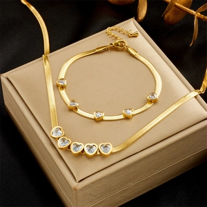 Parure Bijoux Coeur Zircon Collier Bracelet Acier Titane Chaîne Serpent Plaqué Or Élégant Mode Pour Femmes