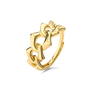 Macro shot of polished gold-plated chain link ring design with high-quality metal finish