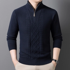 Dunkelblauer Herren-Strickpullover mit halbem Reißverschluss, Stehkragen und Zopfmuster