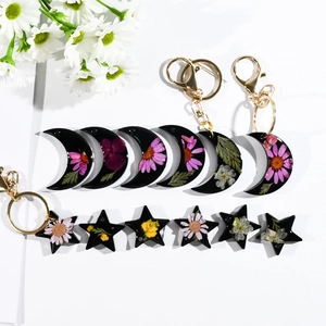 Moldes llaveros de resina luna y estrella DIY con flores secas y cierres dorados